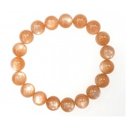 Moonstone (Peach  color) 10mm Bracelet