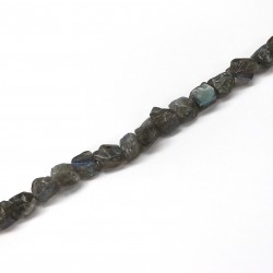 Labradorite nugget matte.